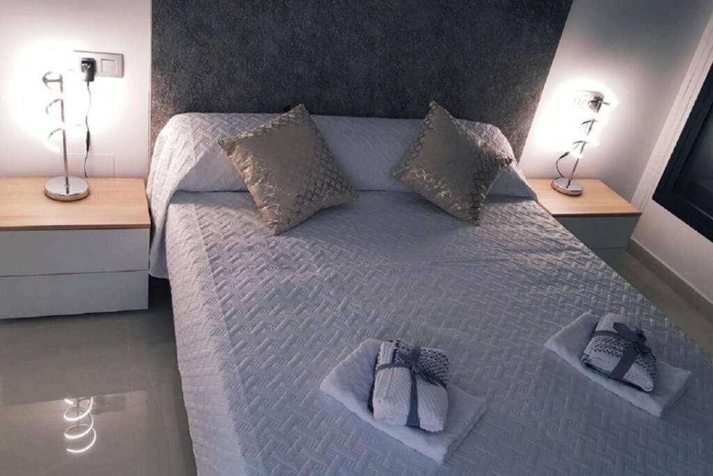Brilliant Apartment Cibeles Торрев'єха Екстер'єр фото