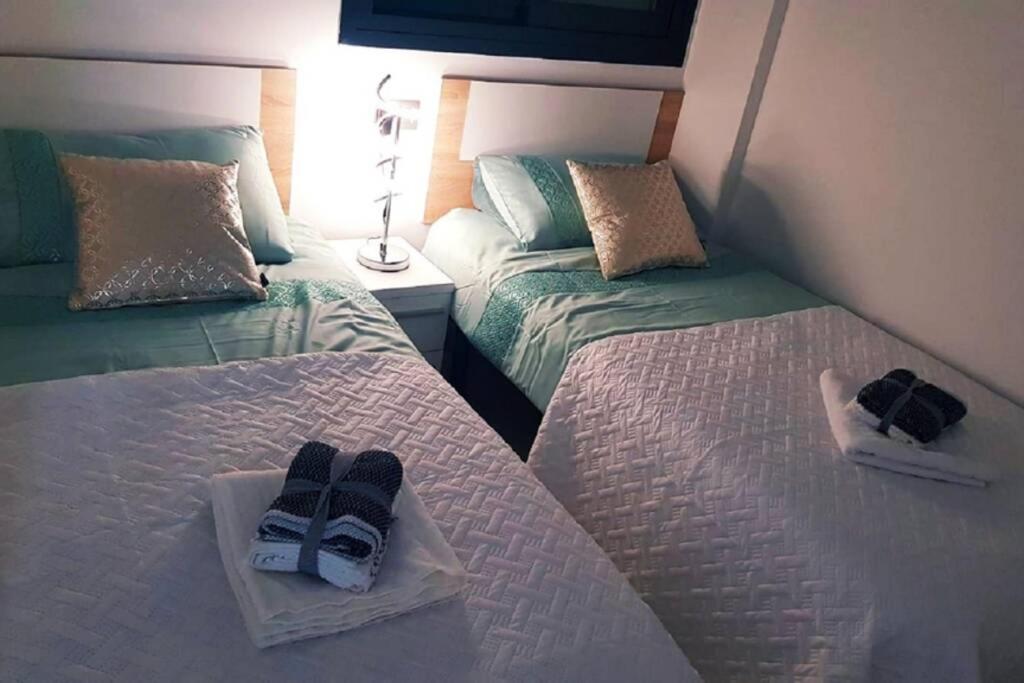 Brilliant Apartment Cibeles Торрев'єха Екстер'єр фото
